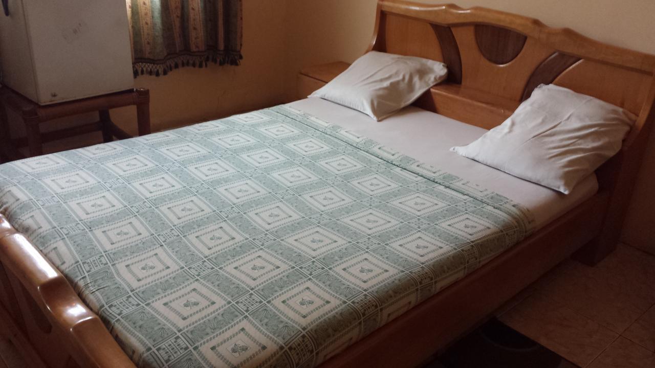 Joy Family Lodge Amasaman Стая снимка