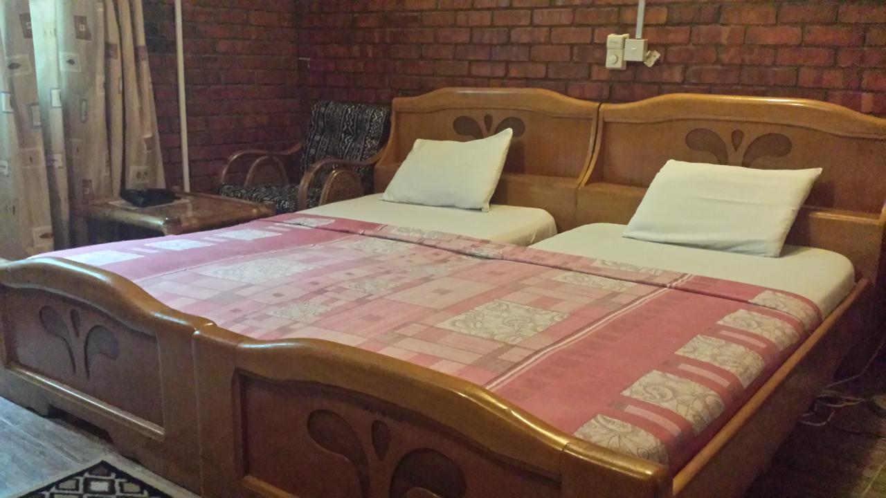 Joy Family Lodge Amasaman Стая снимка